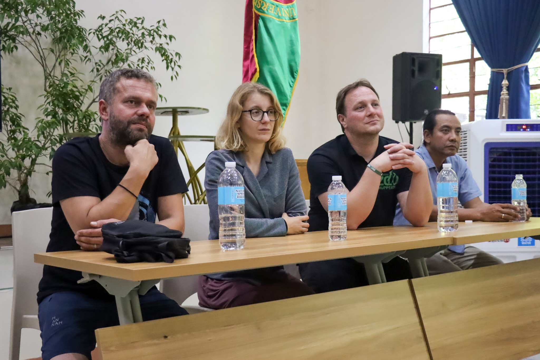 UP Tacloban holds international forum on “Raptors in the Anthropocene”