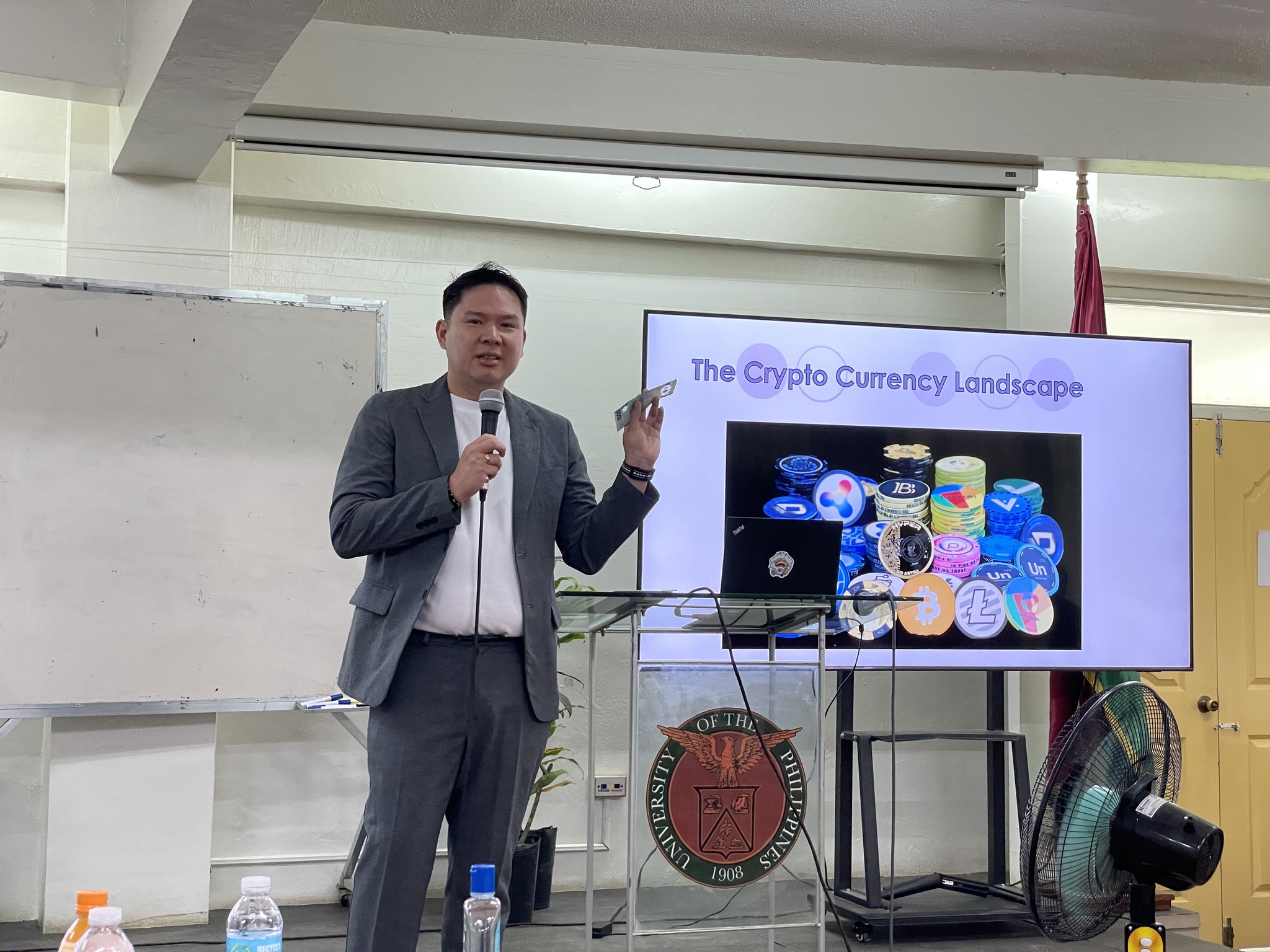 UP Tacloban’s Division of Management held a forum series on entrepreneurship, cryptocurrency, and forensic accounting